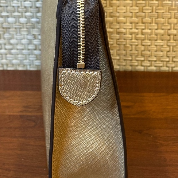 Henri Bendel New York West 57th Metallic Gold Saffiano Leather Cosmetic Clutch - Picture 4 of 13